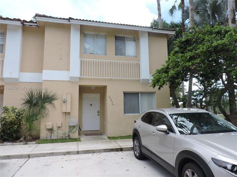 17975 SW 140th Ct 17975 Miami FL 33177