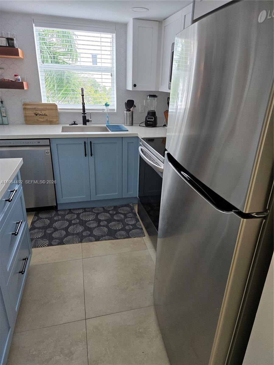 JEFFERSON PARK CONDO - Residential Lease