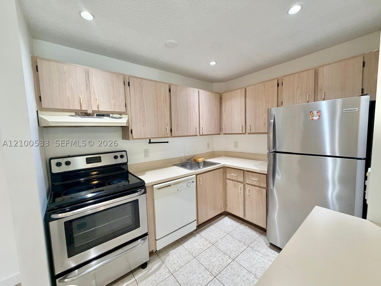 View photos, virtual tours, details... 10765 Cleary Blvd 306