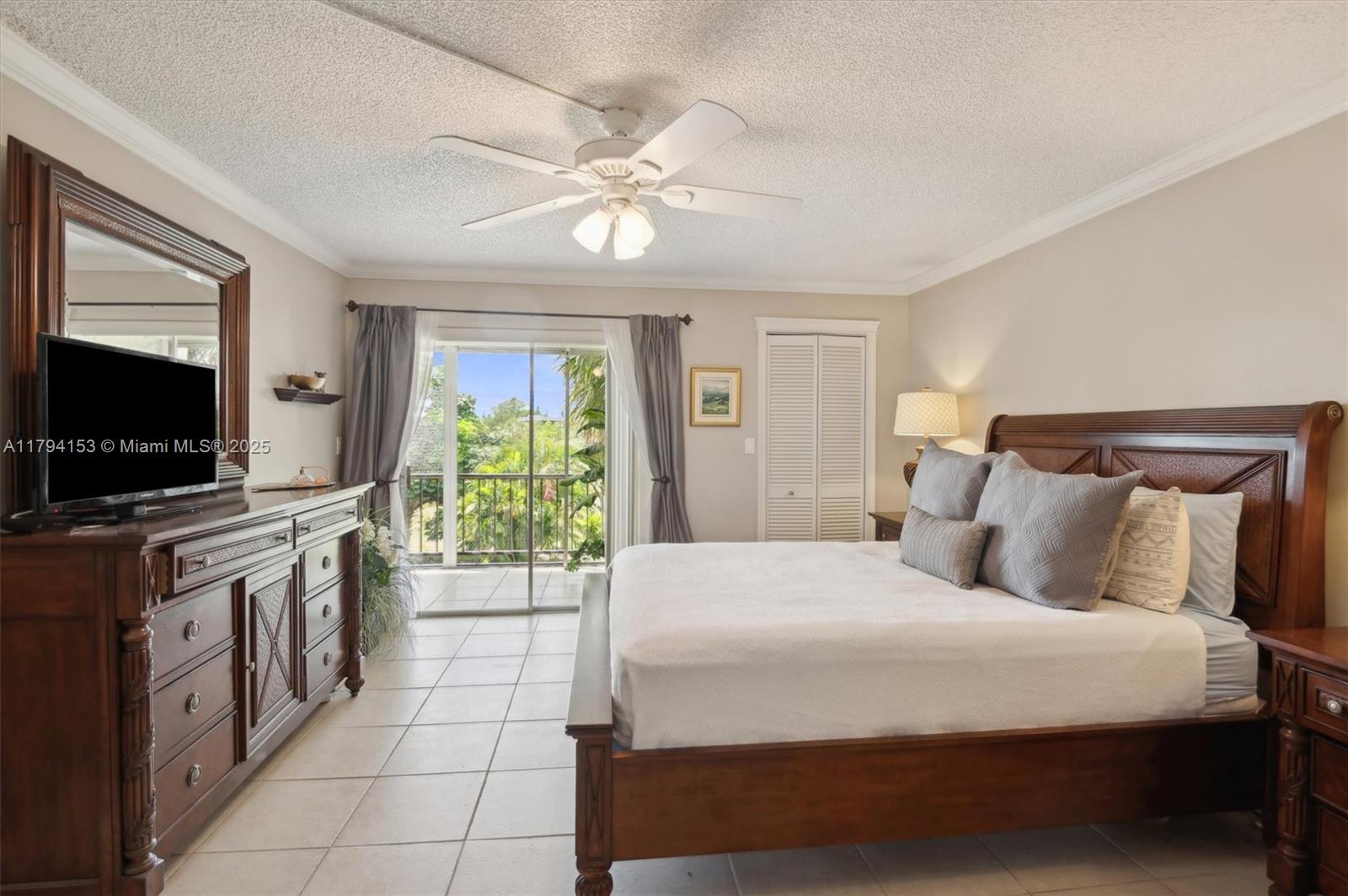 GREENS OF INVERRARY PHASE - Residential