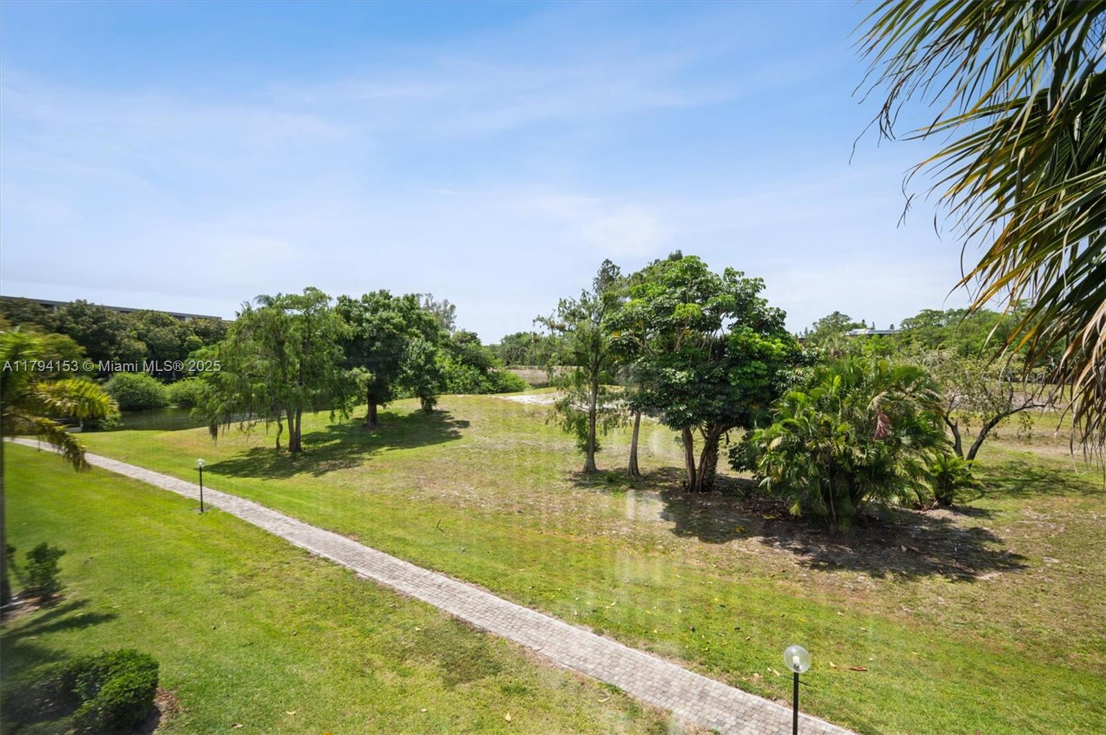 GREENS OF INVERRARY PHASE - Residential