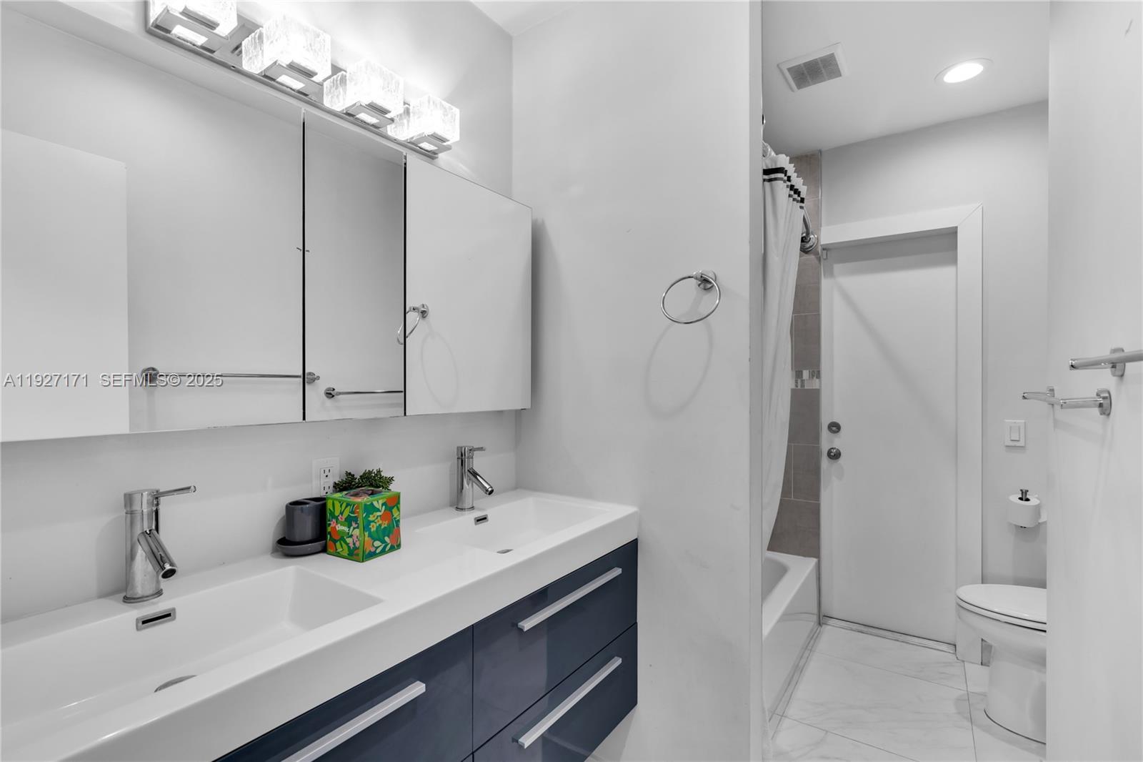 NORWOOD - Residential Lease