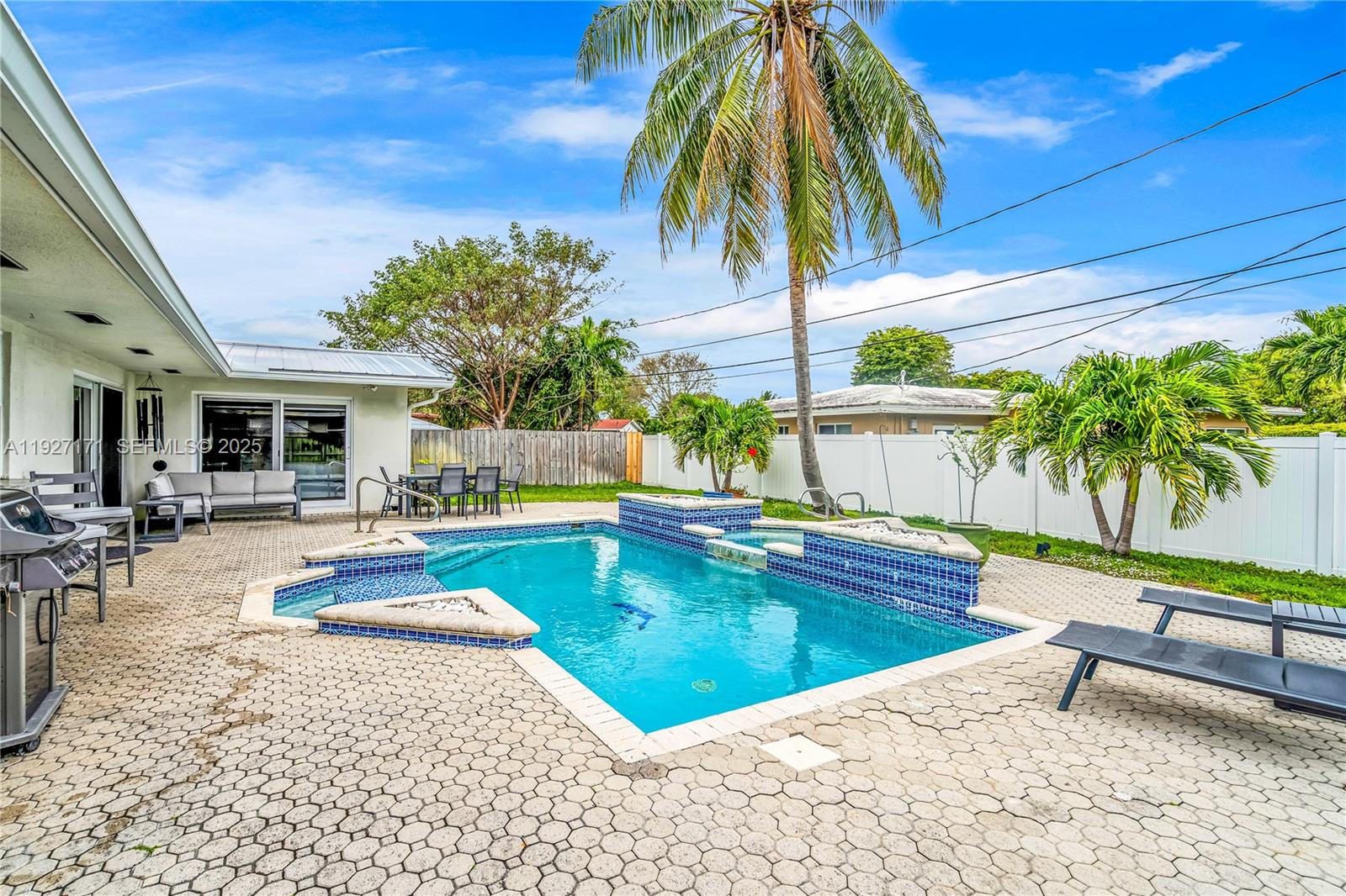 NORWOOD - Residential Lease