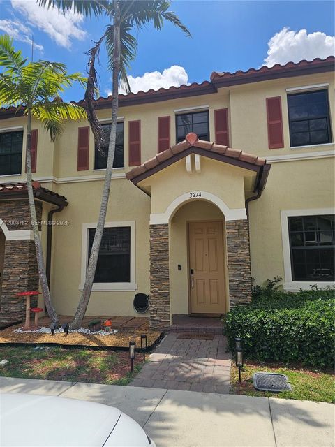 3214 SE 4th Ct Homestead FL 33033