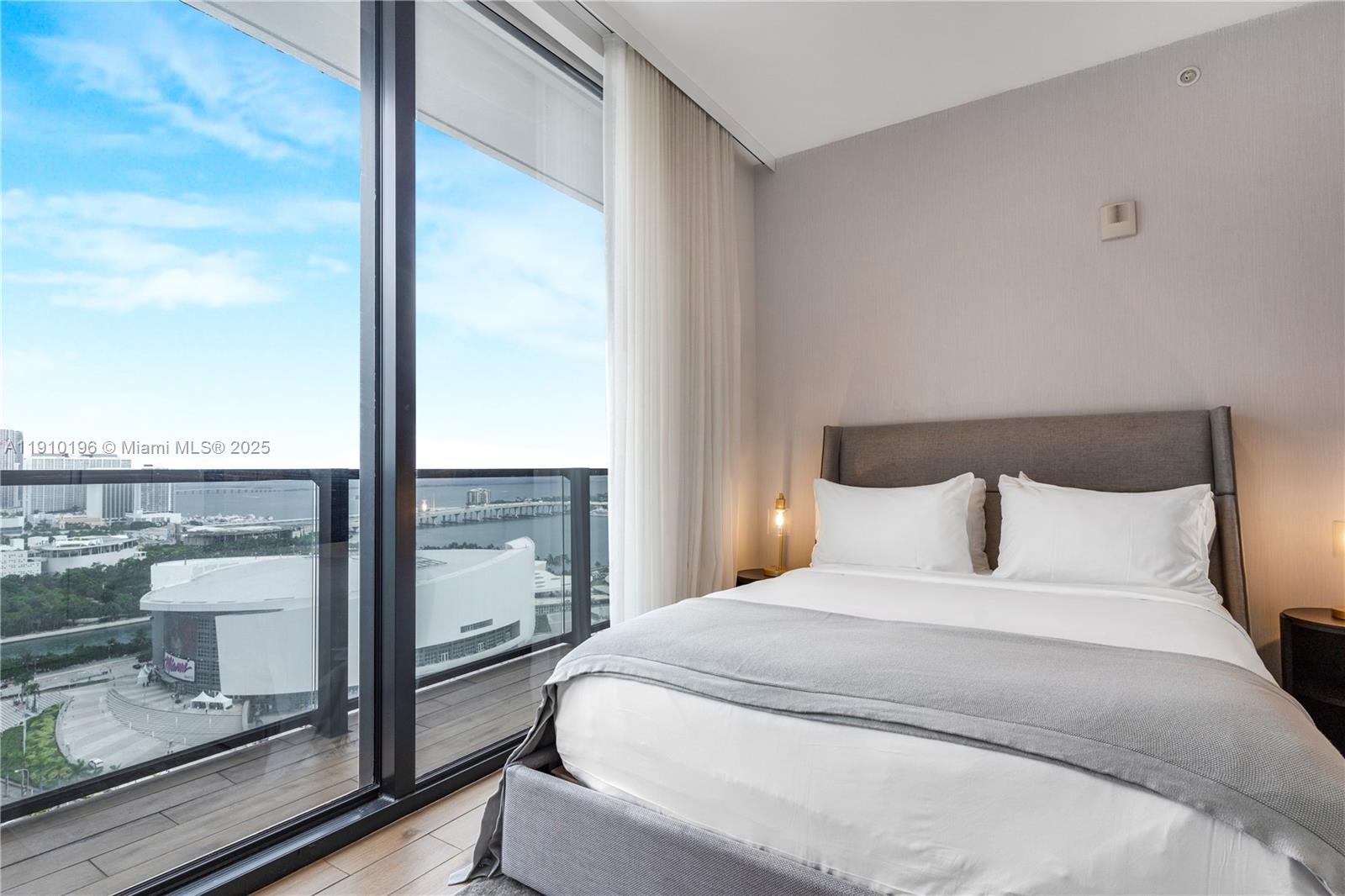 MAP OF MIAMI DADE CO. FL. - Residential Lease