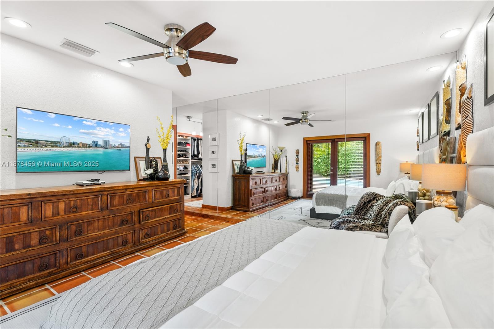 KEYSTONE ISLAND NO 1 - Residential