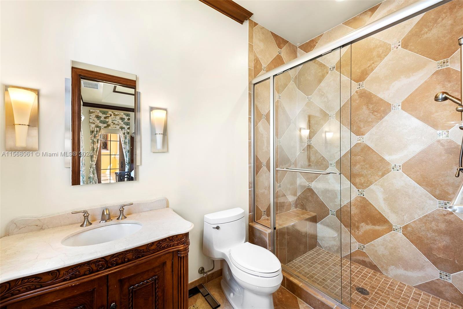 LAUDERDALE ISLES RE-AMEND - Residential