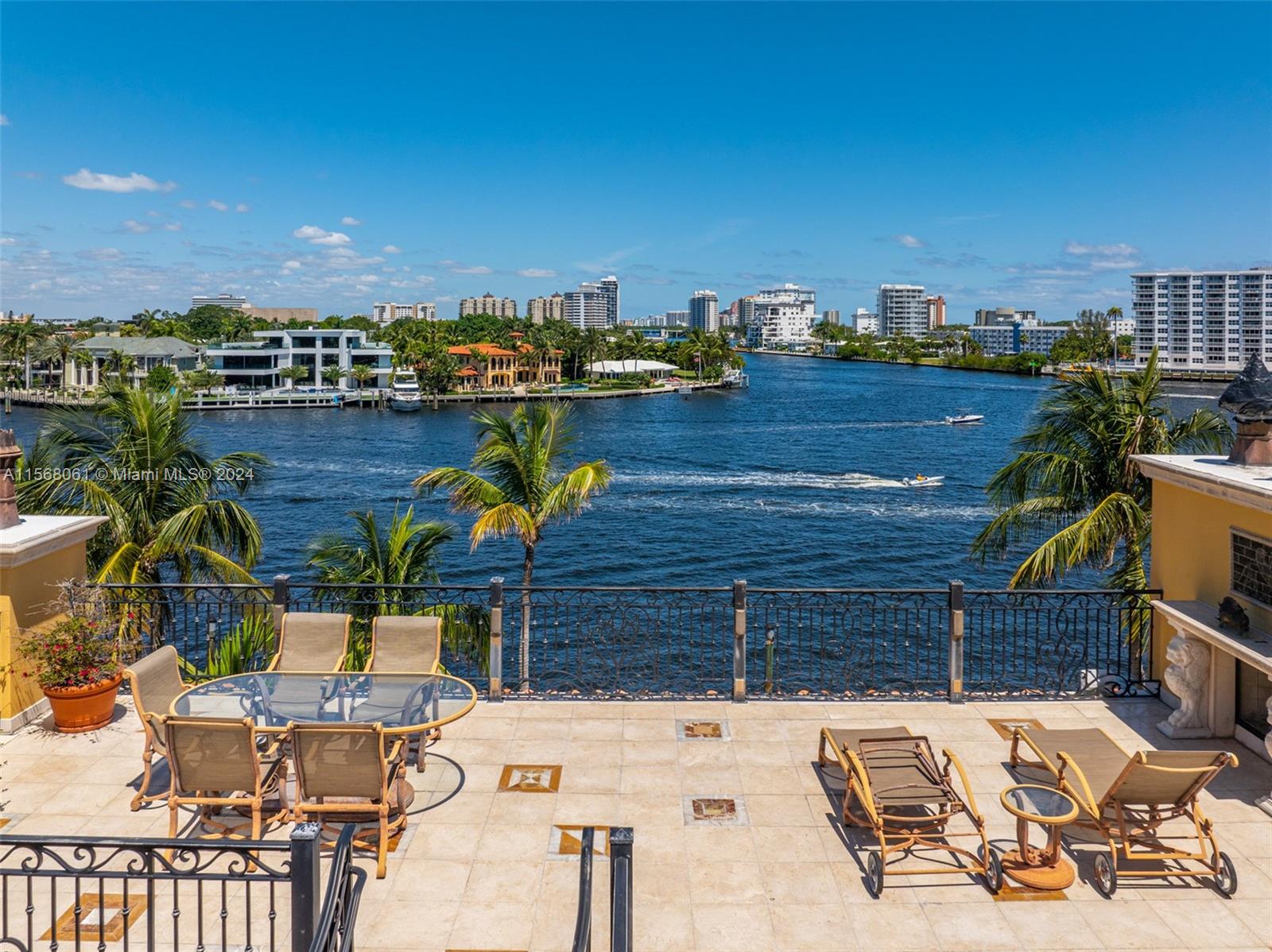 LAUDERDALE ISLES RE-AMEND - Residential