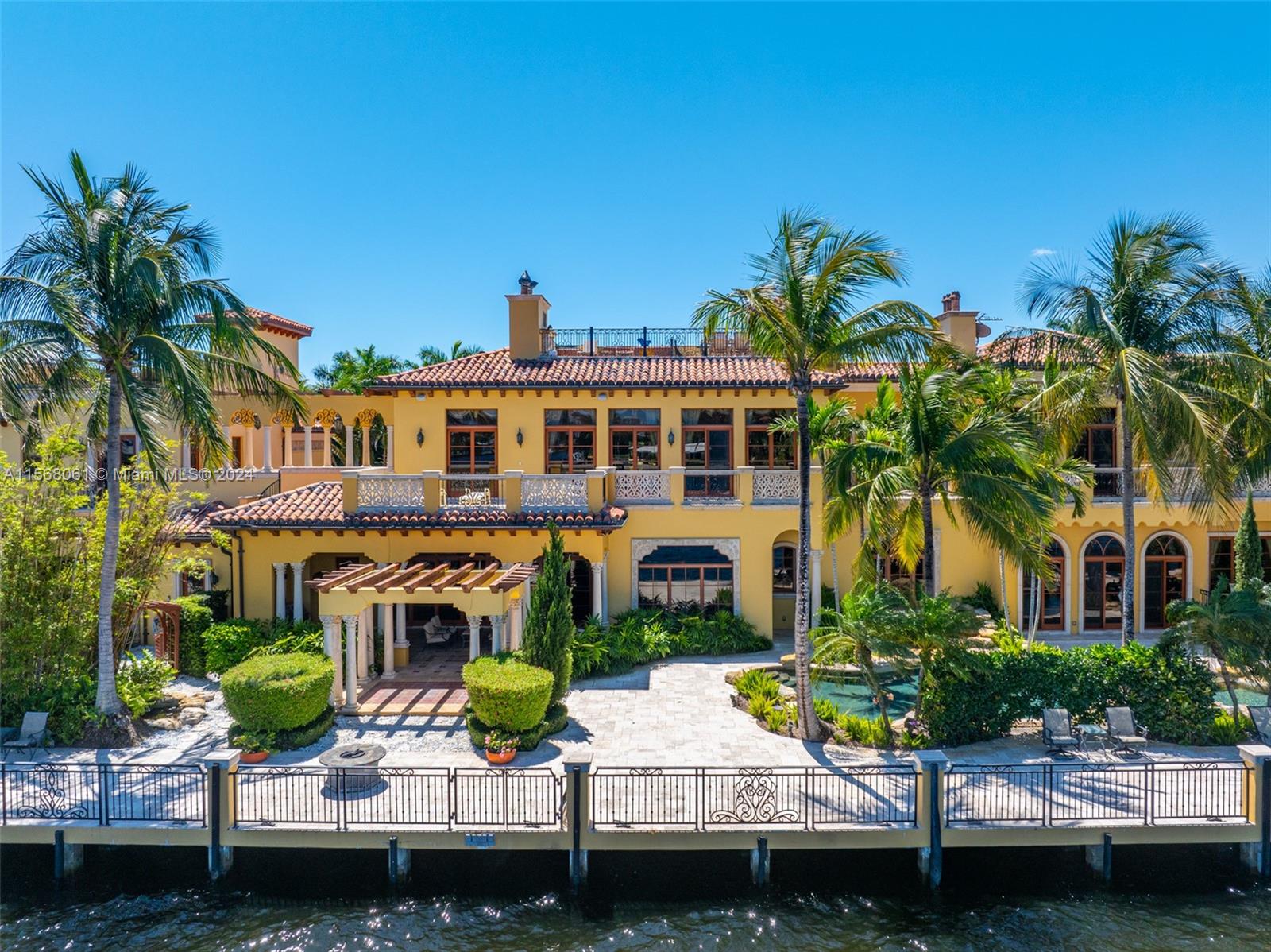 LAUDERDALE ISLES RE-AMEND - Residential