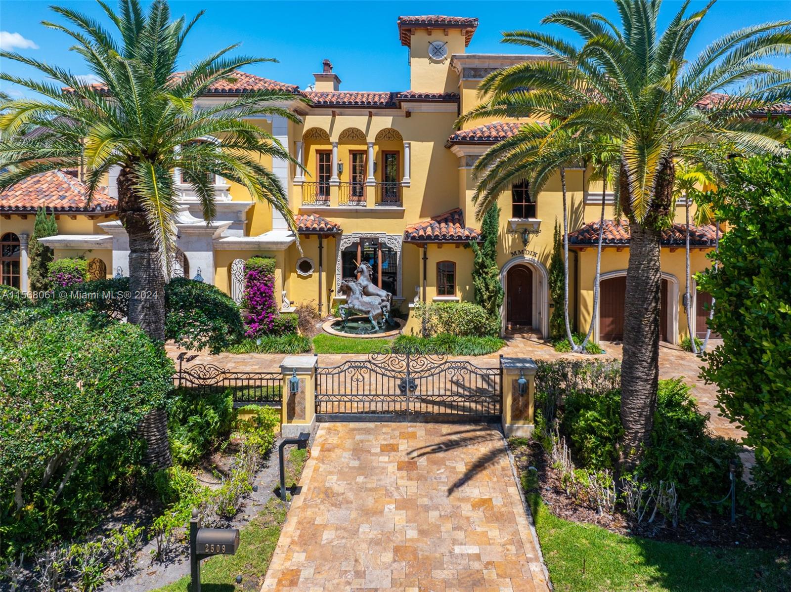 LAUDERDALE ISLES RE-AMEND - Residential