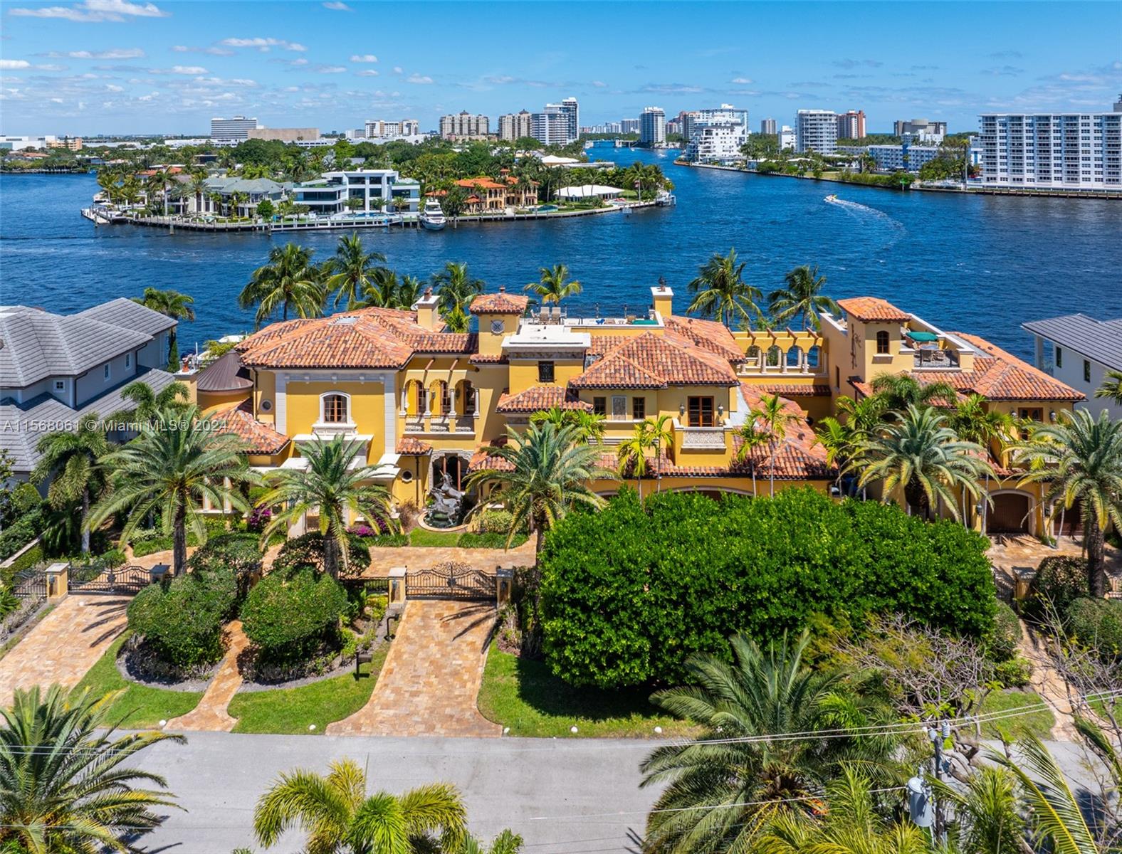 LAUDERDALE ISLES RE-AMEND - Residential