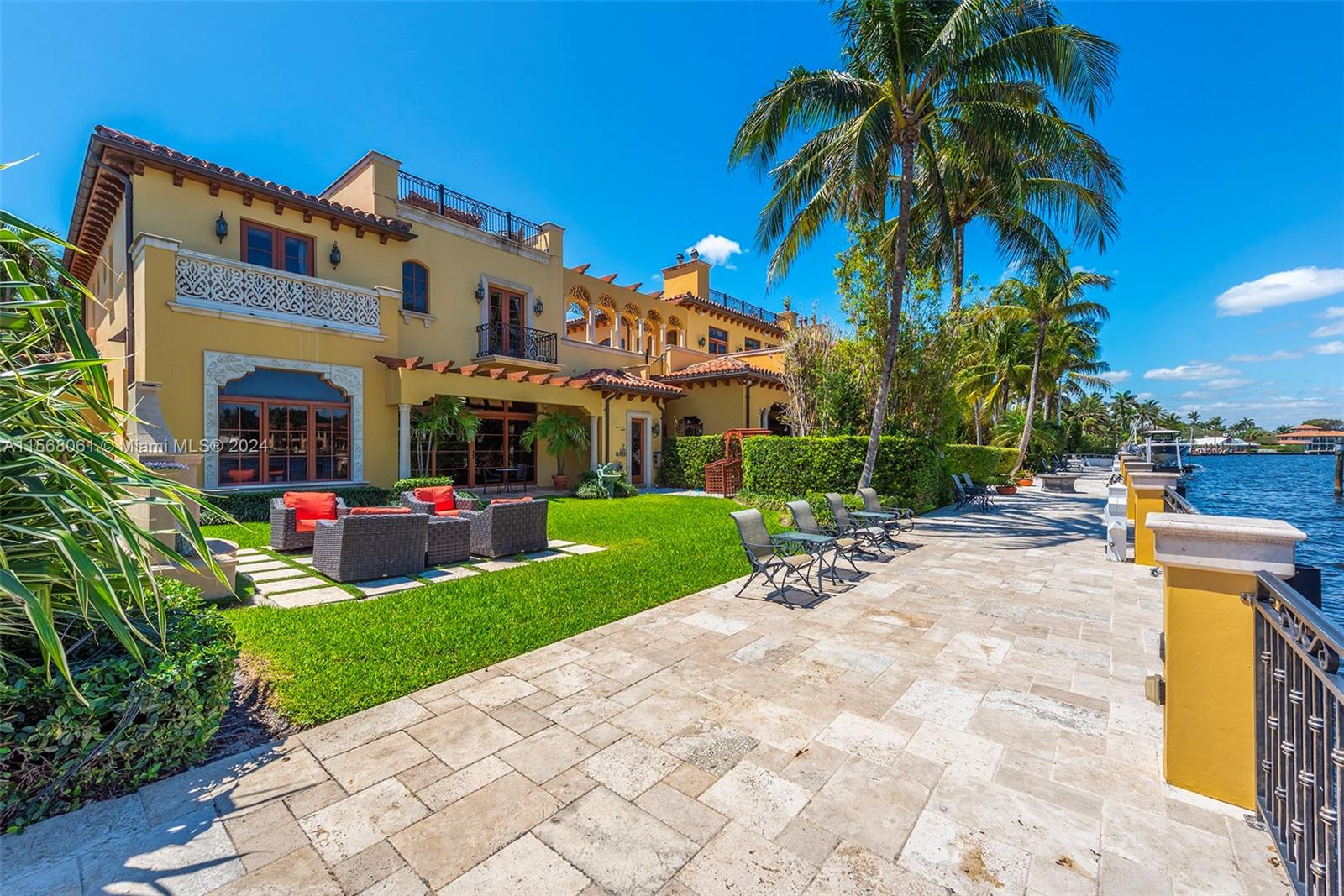 LAUDERDALE ISLES RE-AMEND - Residential