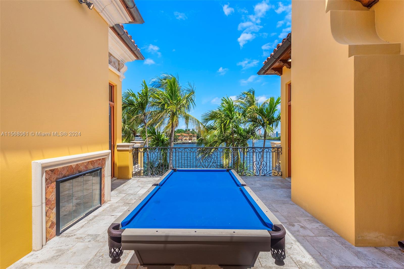 LAUDERDALE ISLES RE-AMEND - Residential