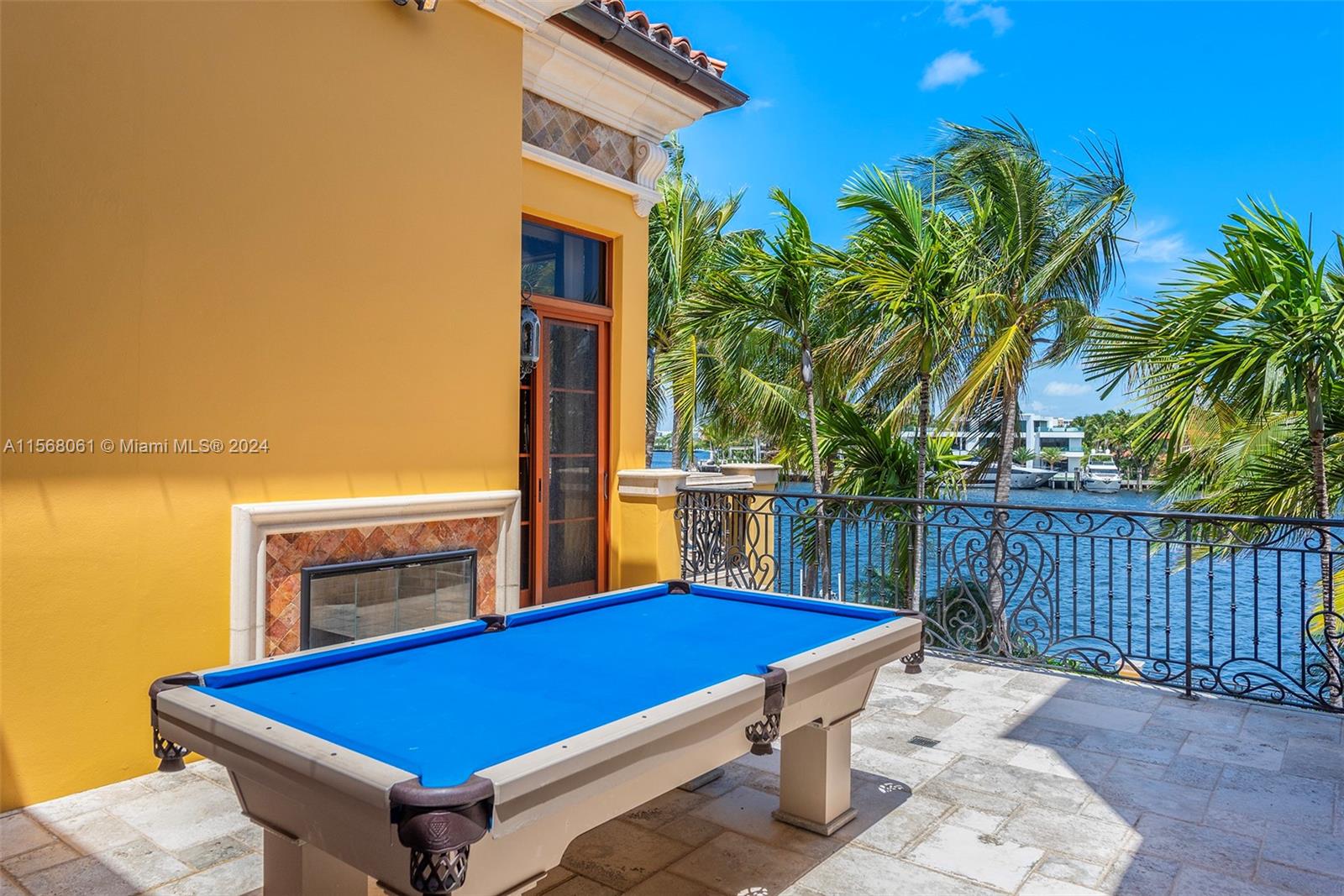 LAUDERDALE ISLES RE-AMEND - Residential