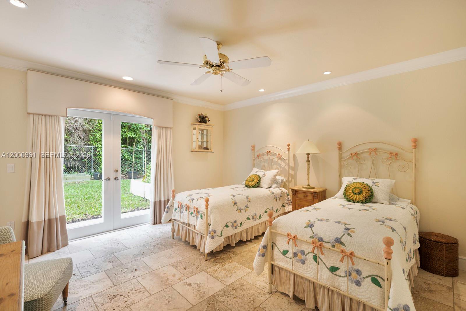 SNAPPER CREEK LAKES SUB - Residential Lease