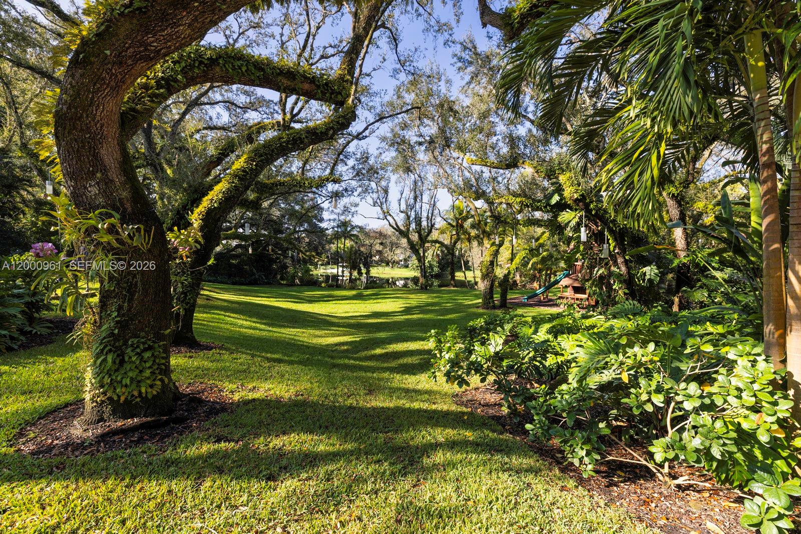 SNAPPER CREEK LAKES SUB - Residential Lease