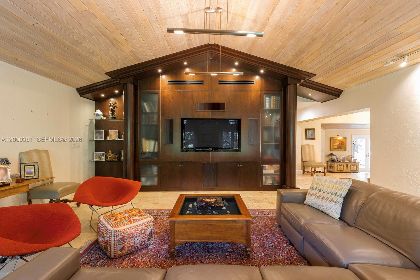 SNAPPER CREEK LAKES SUB - Residential Lease