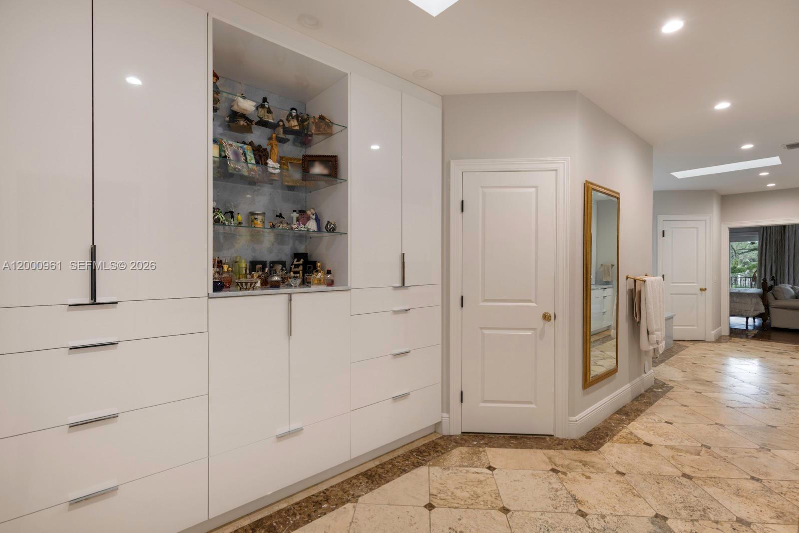 SNAPPER CREEK LAKES SUB - Residential Lease