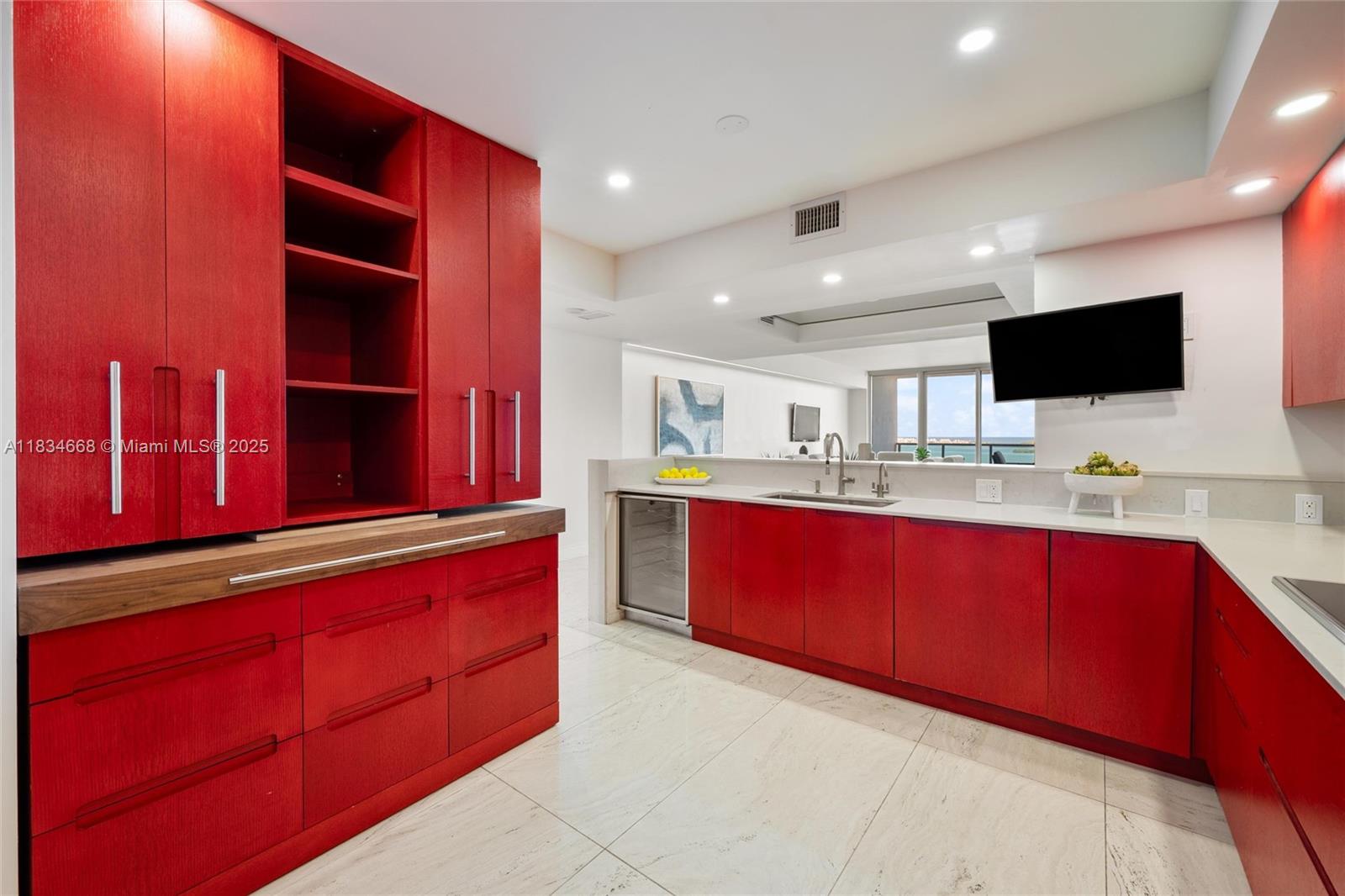 JADE RESIDENCES AT BRICKE - Residential