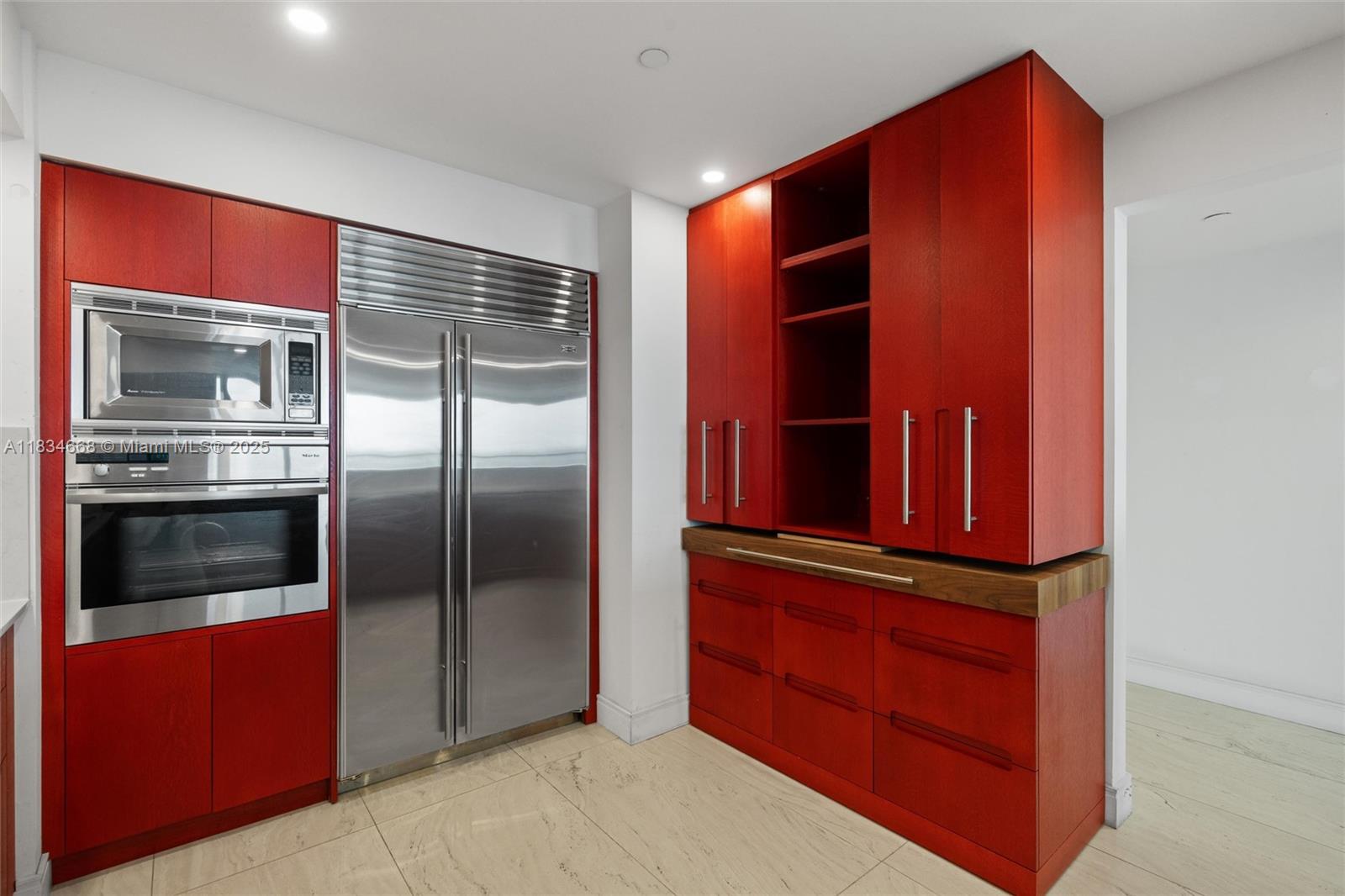 1331 Brickell Bay Dr 2705