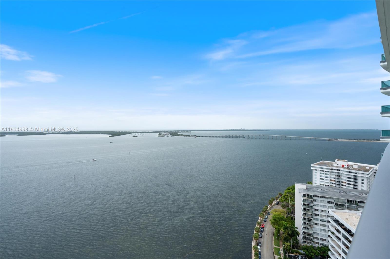 JADE RESIDENCES AT BRICKE - Residential