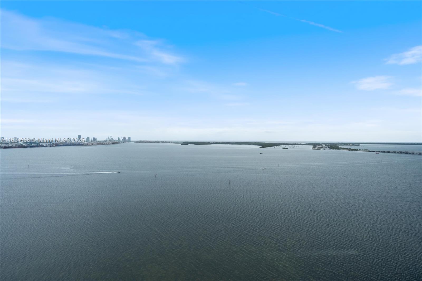 JADE RESIDENCES AT BRICKE - Residential