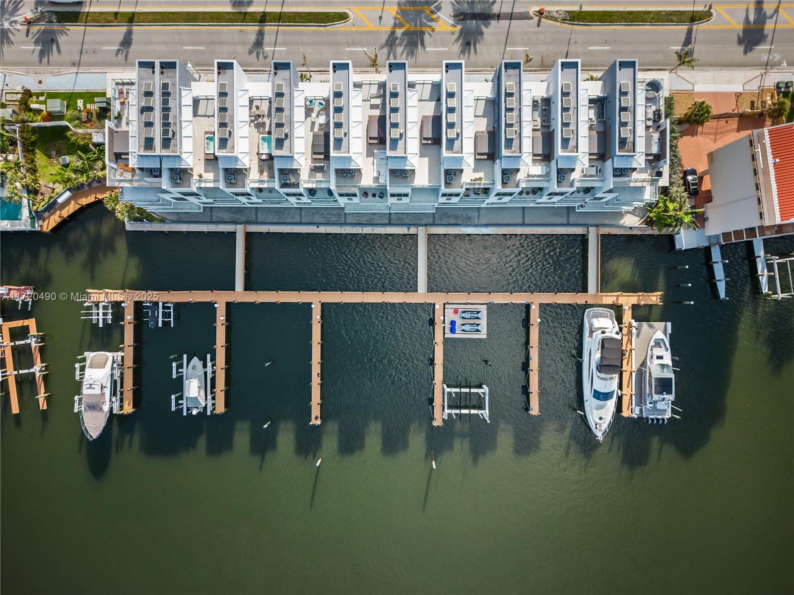 HOLLYWOOD BEACH SECOND AD - Residential