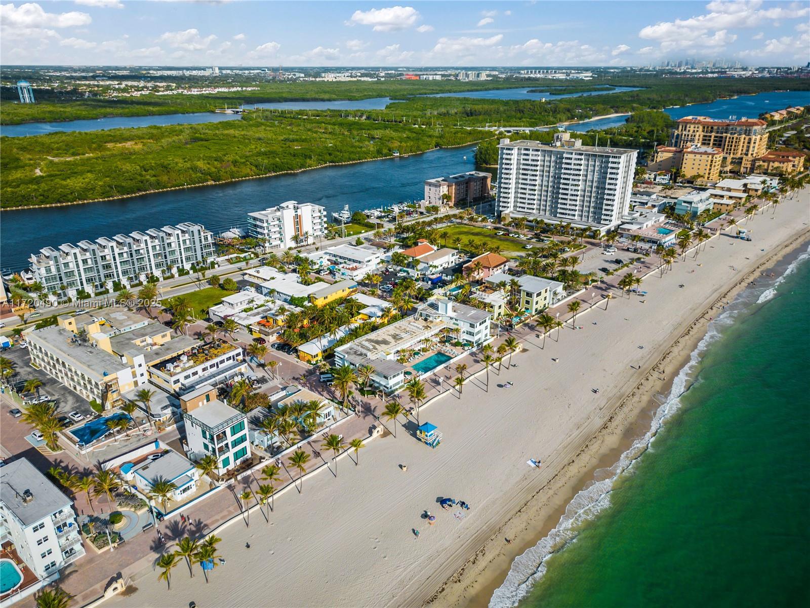 HOLLYWOOD BEACH SECOND AD - Residential