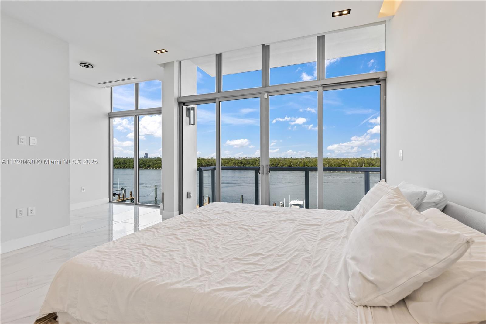 HOLLYWOOD BEACH SECOND AD - Residential