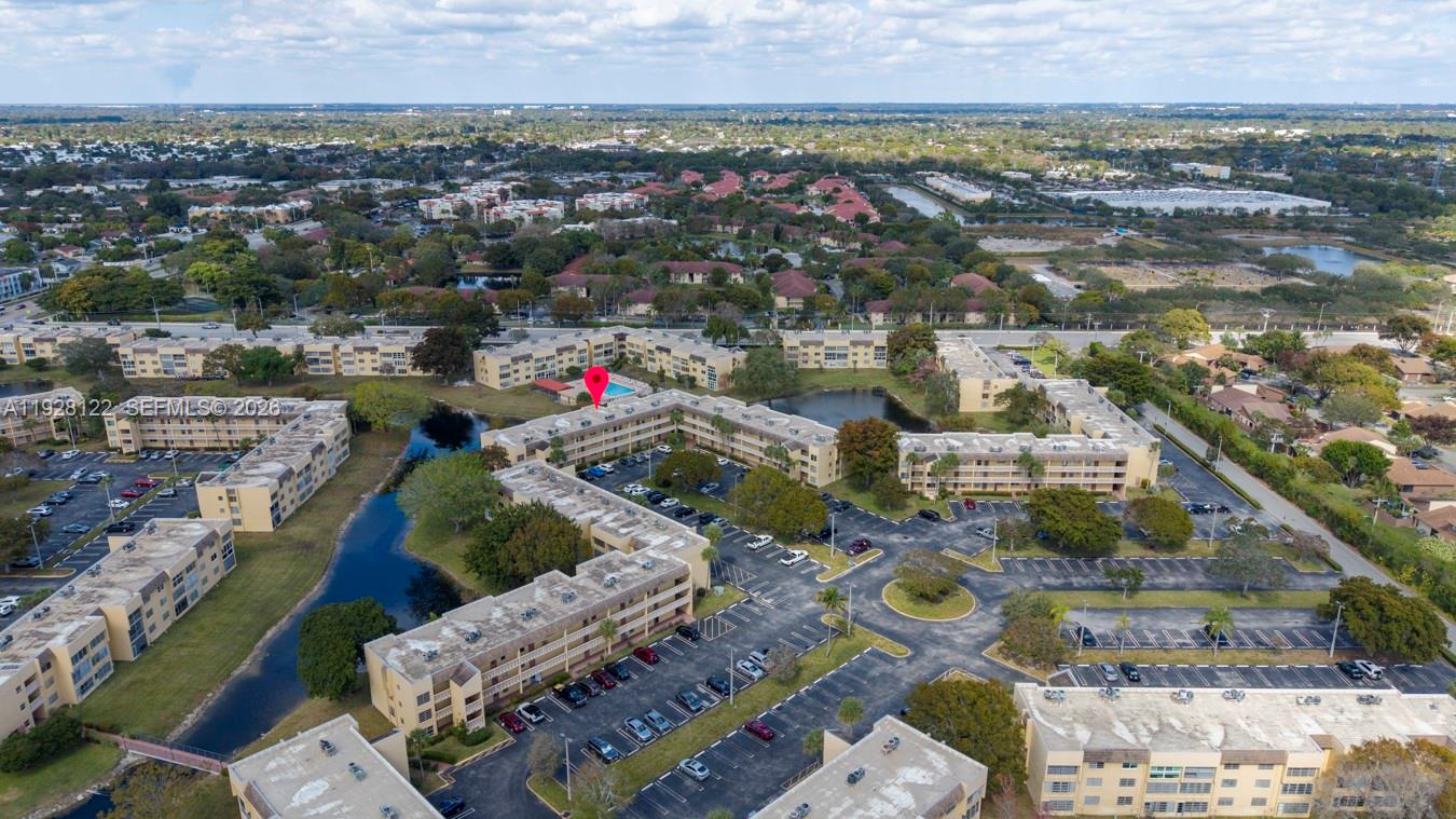 BERMUDA CLUB FOUR CONDO - Residential