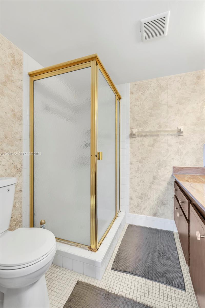 BERMUDA CLUB FOUR CONDO - Residential