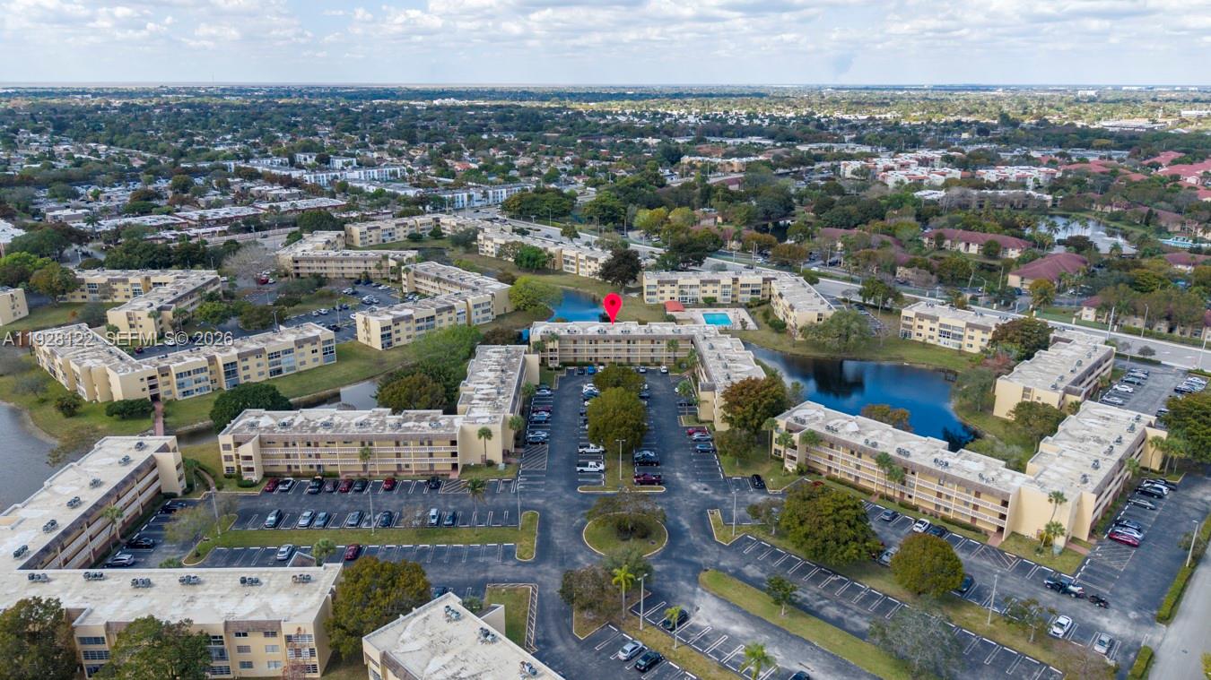 BERMUDA CLUB FOUR CONDO - Residential