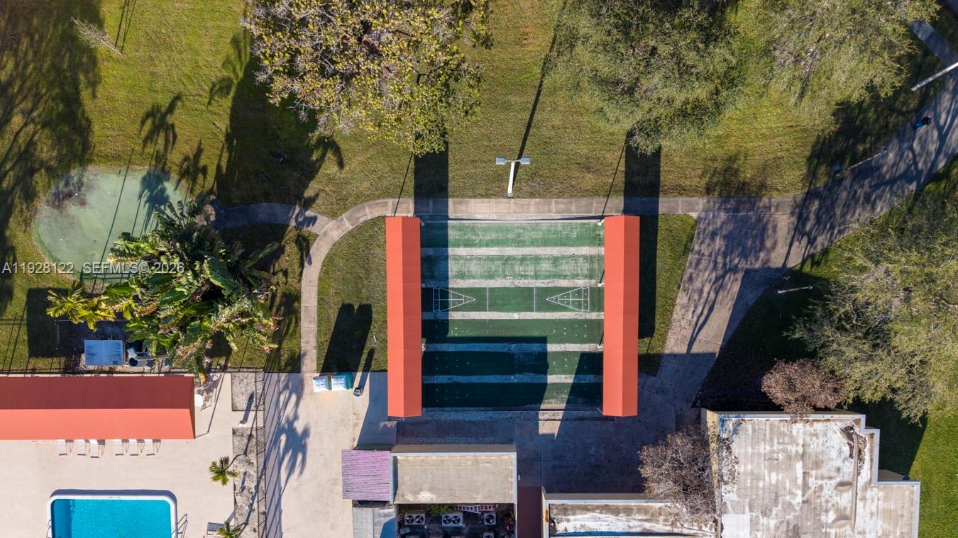 BERMUDA CLUB FOUR CONDO - Residential