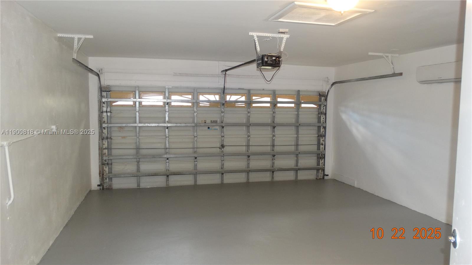 CENTRAL DANIA HEIGHTS - Residential Lease