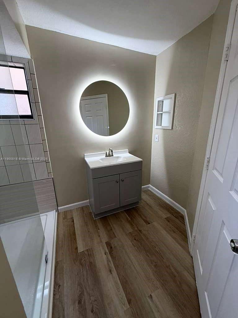 CENTRAL DANIA HEIGHTS - Residential Lease