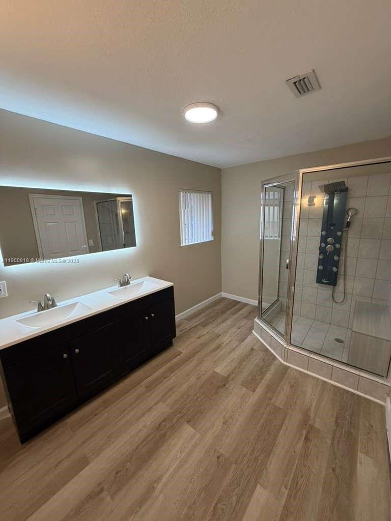 CENTRAL DANIA HEIGHTS - Residential Lease