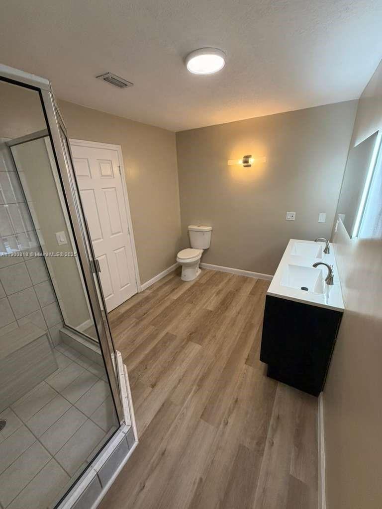 CENTRAL DANIA HEIGHTS - Residential Lease