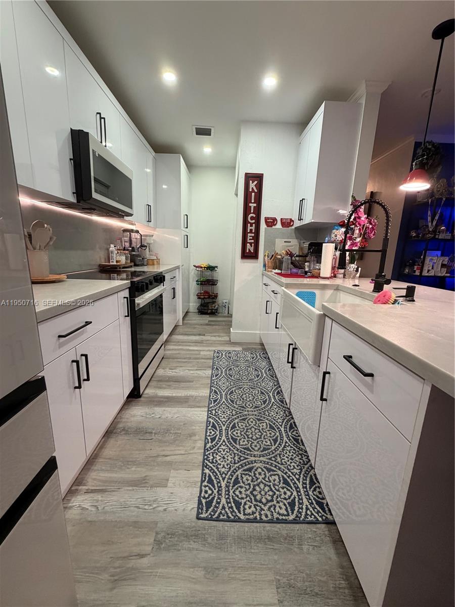 IVES ESTATES SEC 5 - Residential