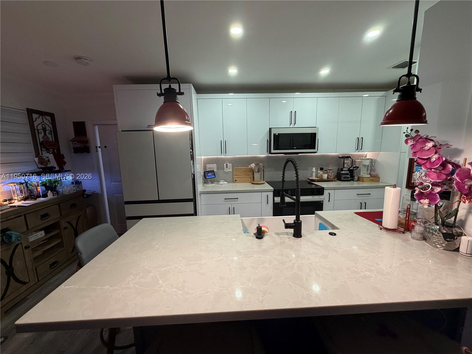 IVES ESTATES SEC 5 - Residential