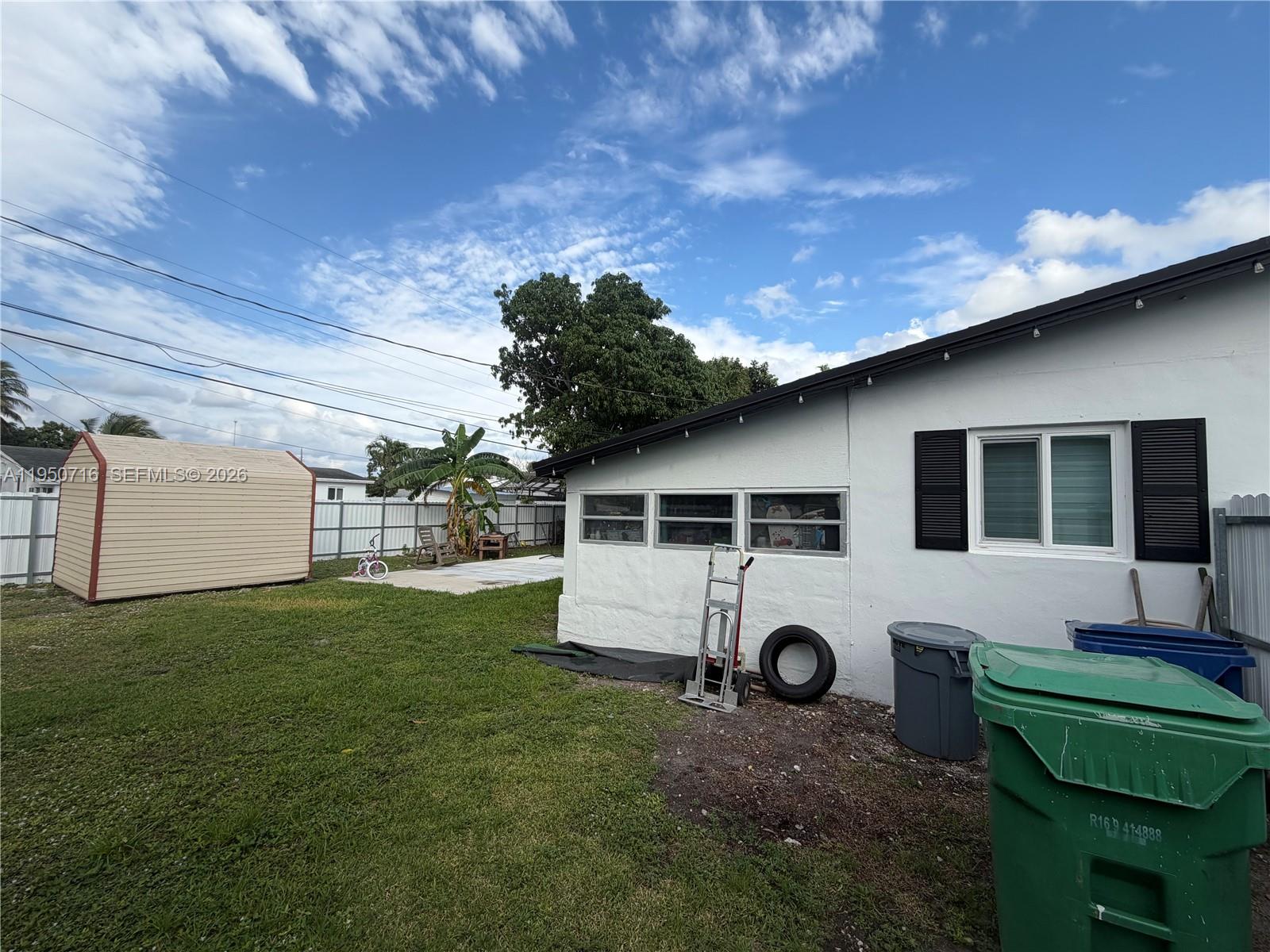 IVES ESTATES SEC 5 - Residential