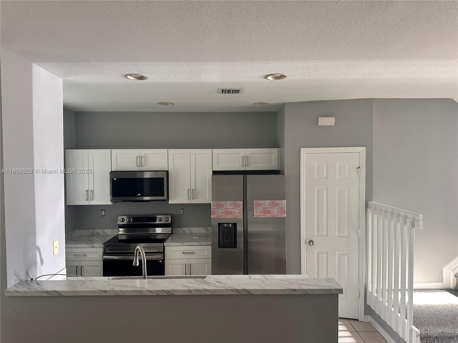 SAN REMO - Residential Lease