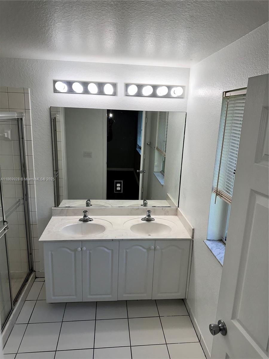 SAN REMO - Residential Lease