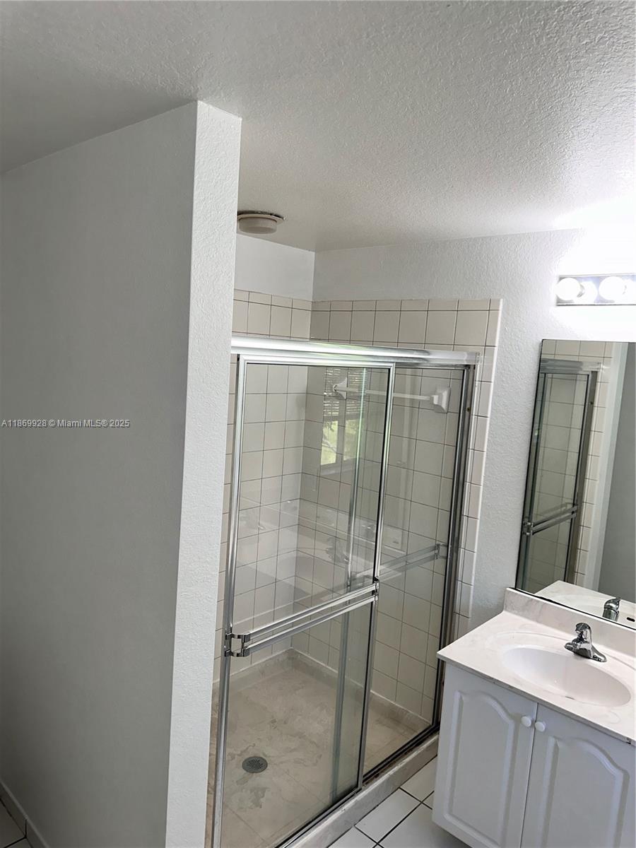 SAN REMO - Residential Lease