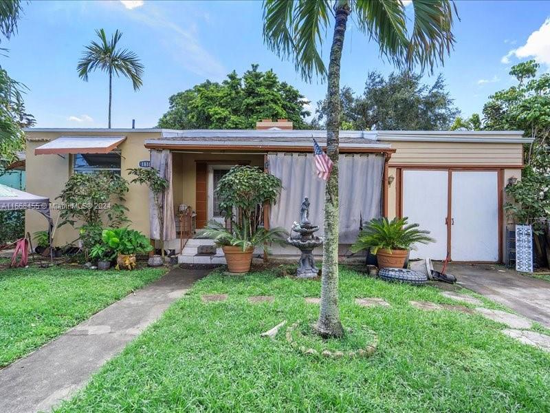 1810 Nw 16th Ter, Miami, Broward County, Florida - 2 Bedrooms  
1 Bathrooms - 