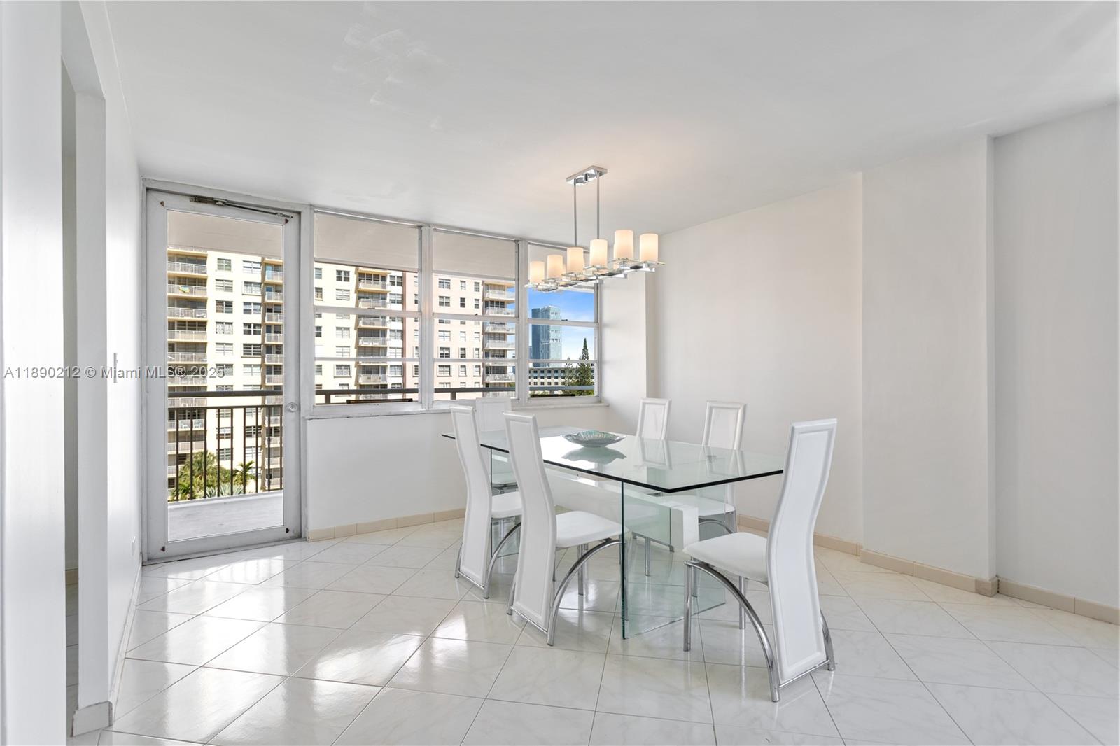 WINSTON TOWERS 100 CONDO - Residential