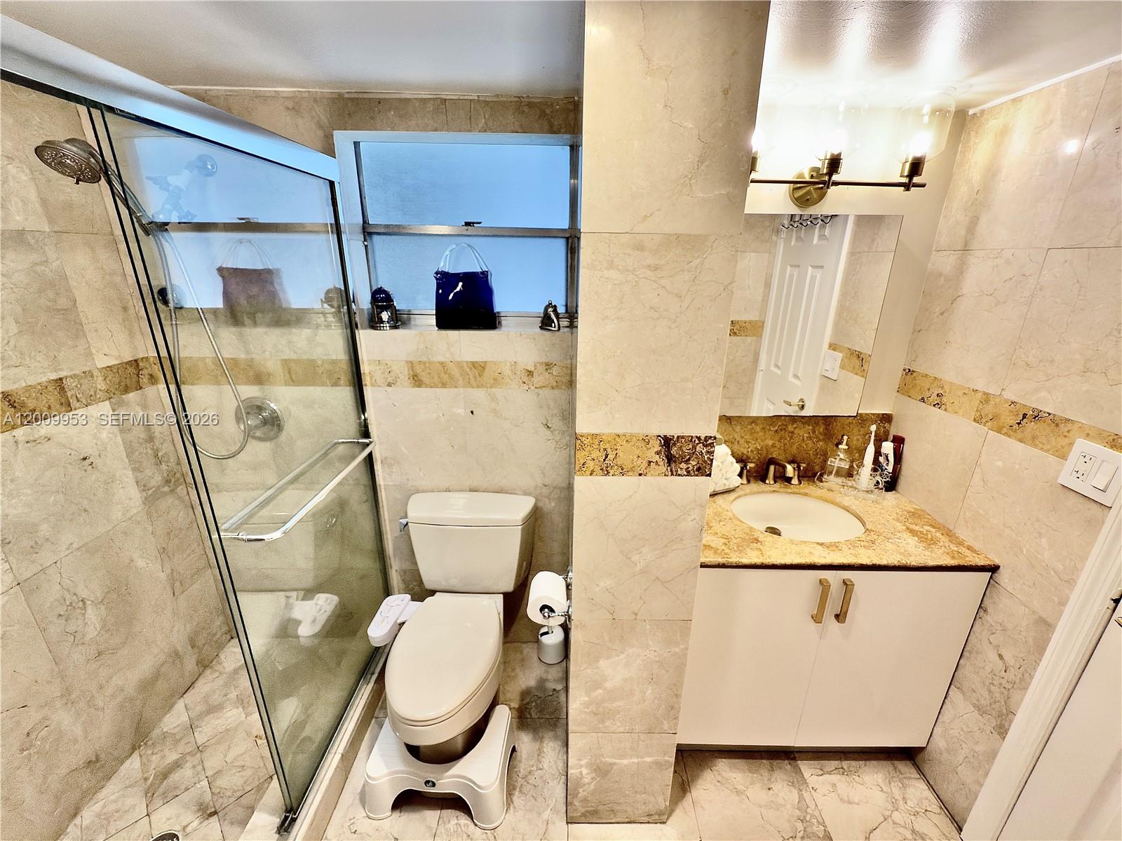 EDEN ISLES CONDO PART 1 - Residential