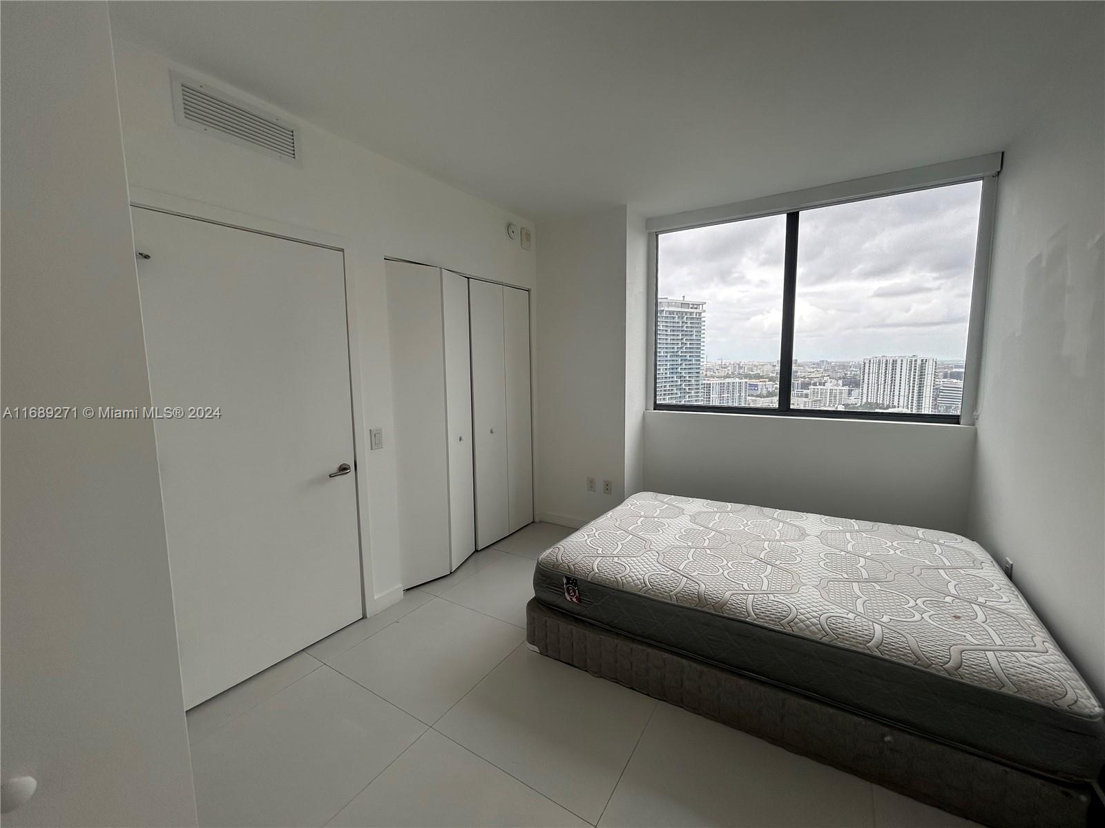 PARAISO BAYVIEWS CONDO - Residential