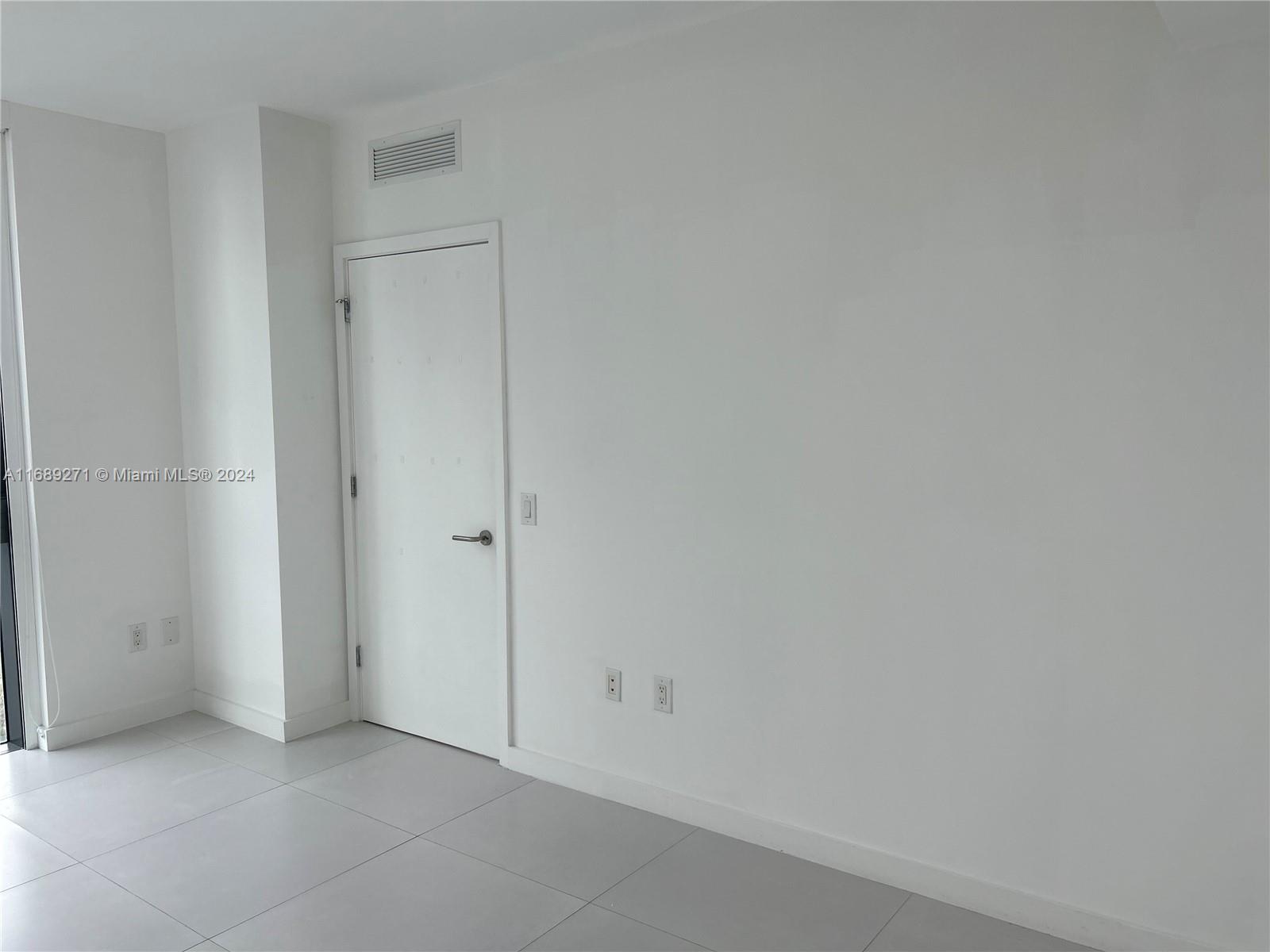 PARAISO BAYVIEWS CONDO - Residential