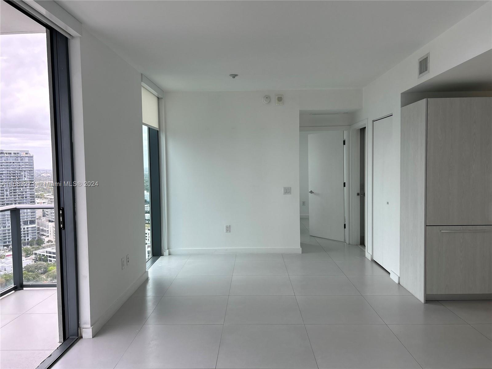PARAISO BAYVIEWS CONDO - Residential