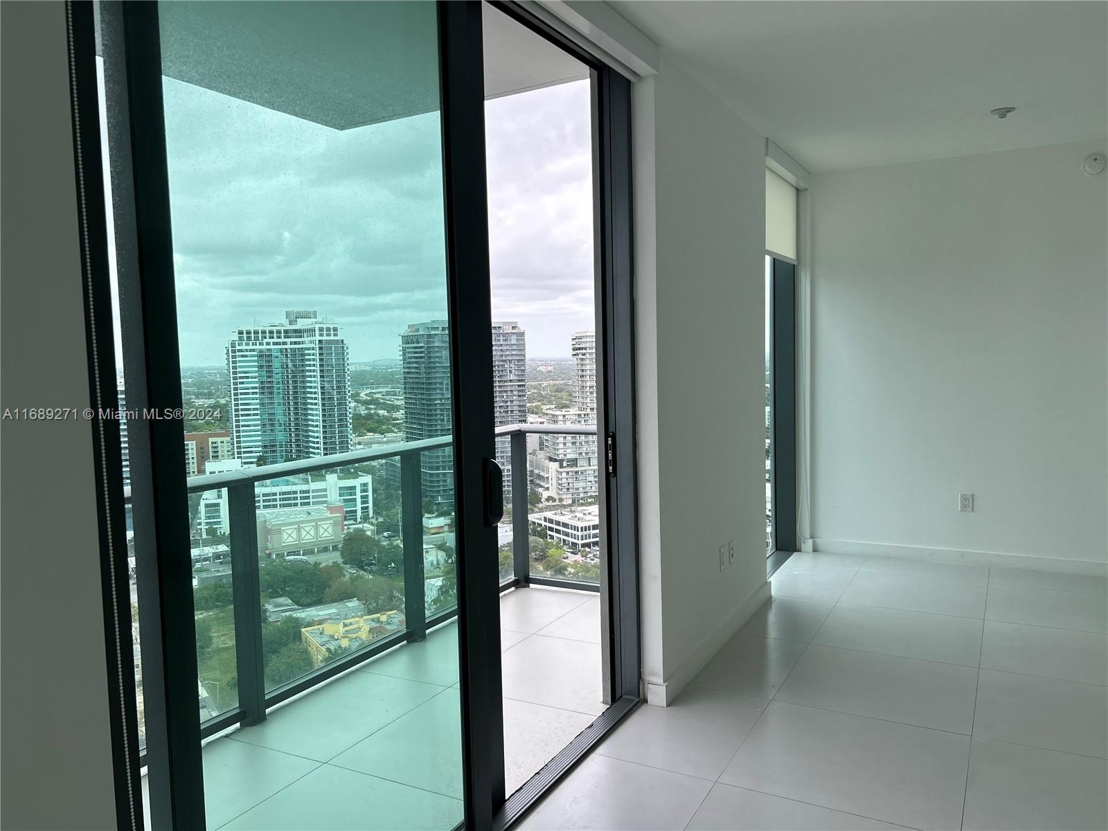PARAISO BAYVIEWS CONDO - Residential